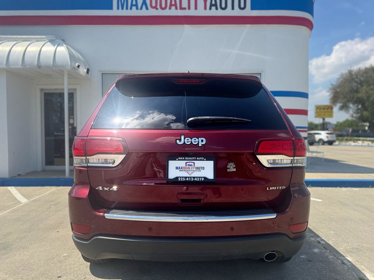 Used 2020 Jeep Grand Cherokee Limited AWD/4WD image 26