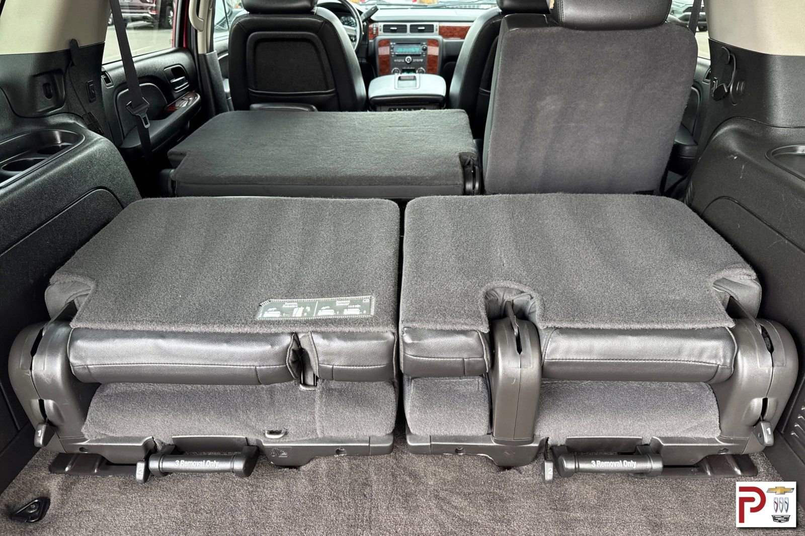 Used 2013 Chevrolet Tahoe LT w/ Luxury Package AWD/4WD image 21