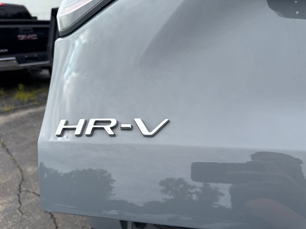 Used 2024 Honda HR-V Sport image 16