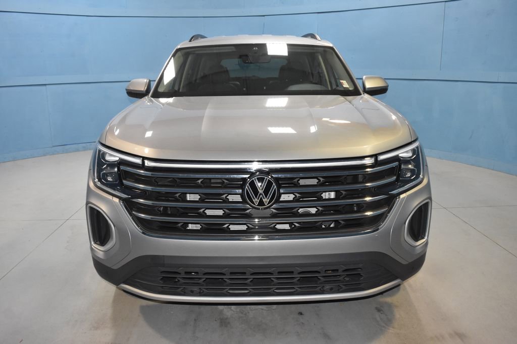 Certified 2025 Volkswagen Atlas SE image 20