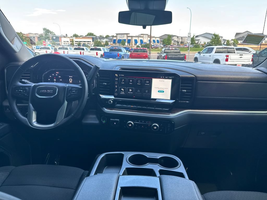 Used 2025 GMC Sierra 1500 Elevation AWD/4WD image 12