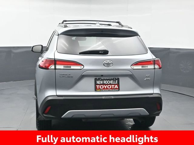 Certified 2024 Toyota Corolla Cross LE AWD/4WD image 5