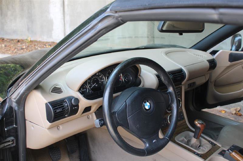 Used 2002 BMW Z3 2.5i image 18