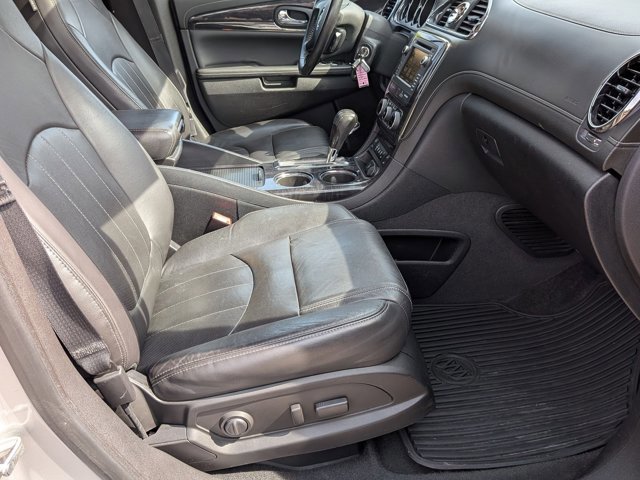 Used 2017 Buick Enclave Leather image 22