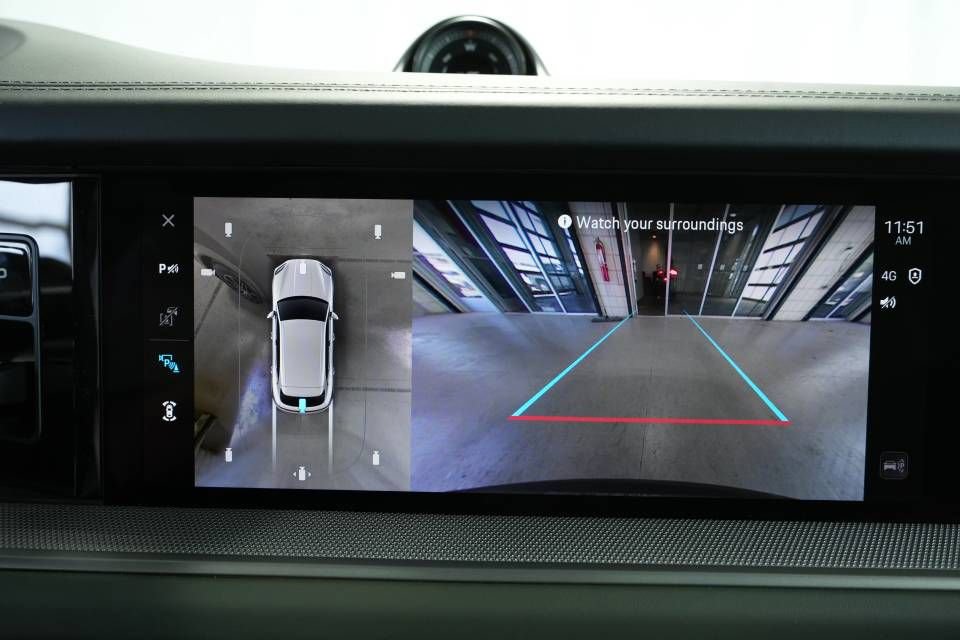 Certified 2025 Porsche Cayenne image 20