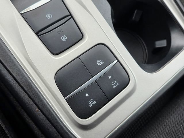 Used 2023 Ford Explorer XLT RWD image 23