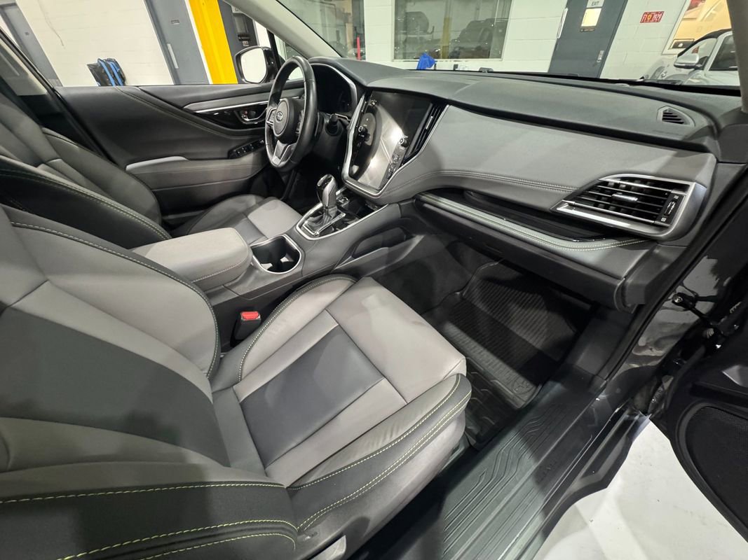 Used 2023 Subaru Outback Onyx Edition image 36