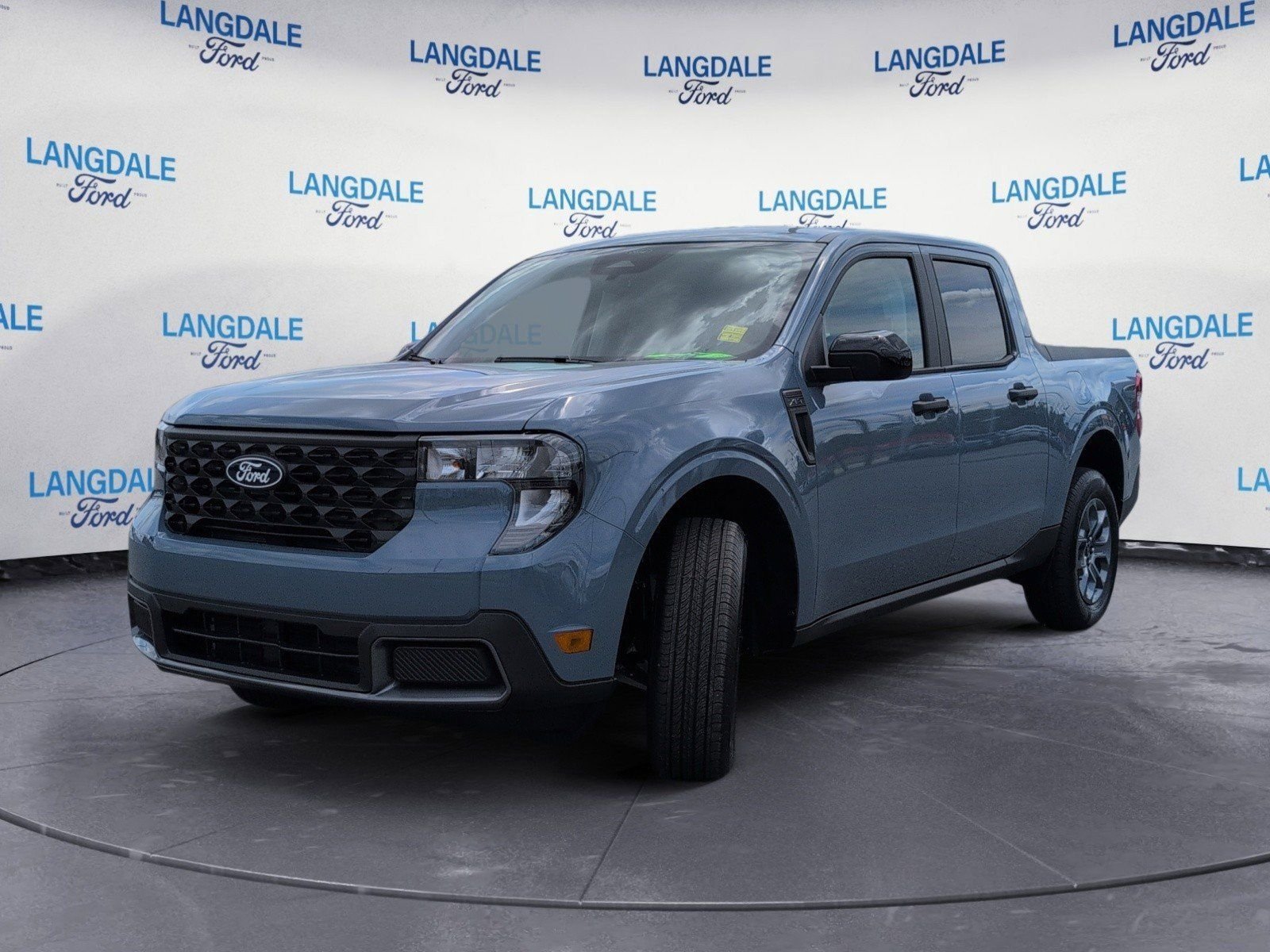 New 2026 Ford Maverick XLT w/ XLT Luxury Package FWD image 11