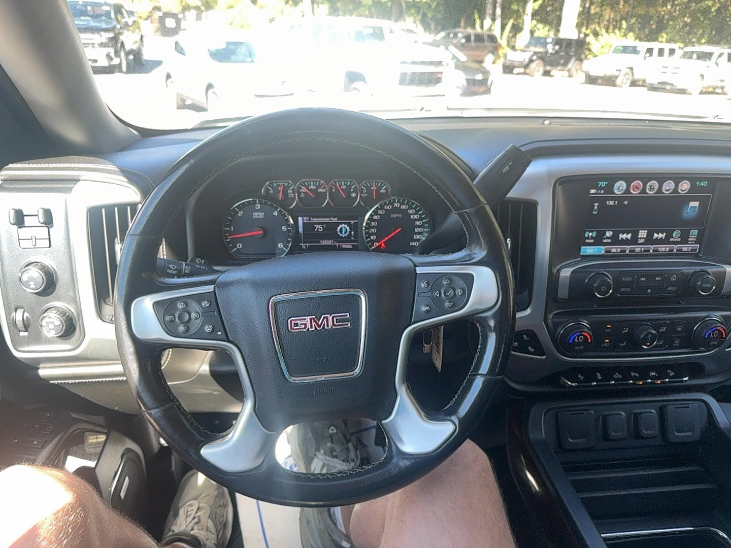 Used 2018 GMC Sierra 1500 SLT AWD/4WD image 13