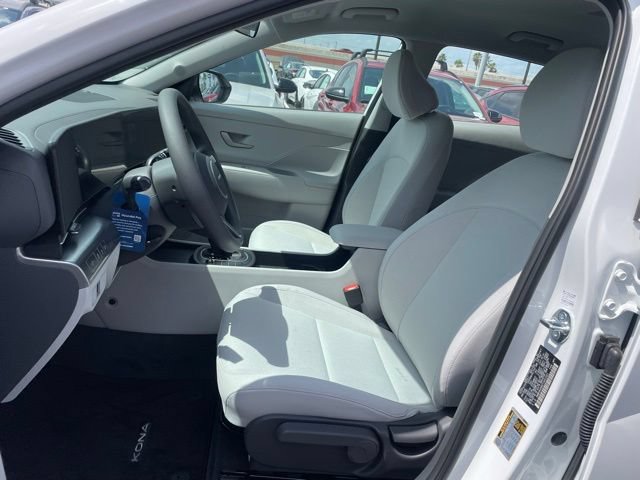 New 2026 Hyundai Kona SE FWD image 11