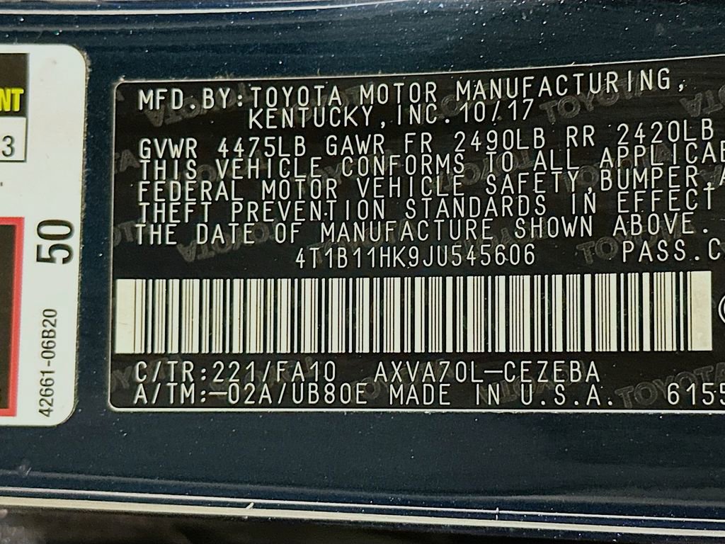 Used 2018 Toyota Camry L image 34
