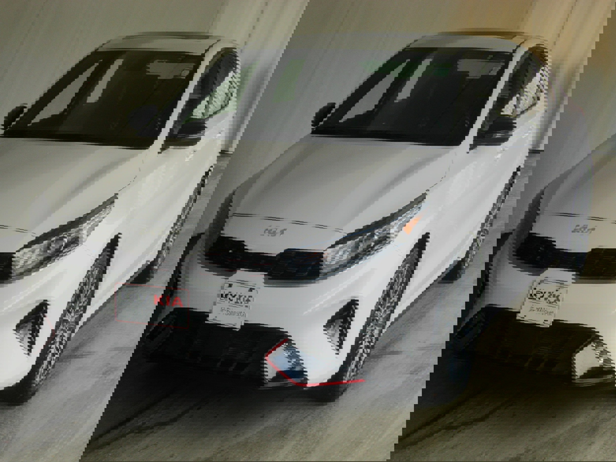 Used 2022 Kia Forte GT-Line w/ GT-Line Premium Package image 24