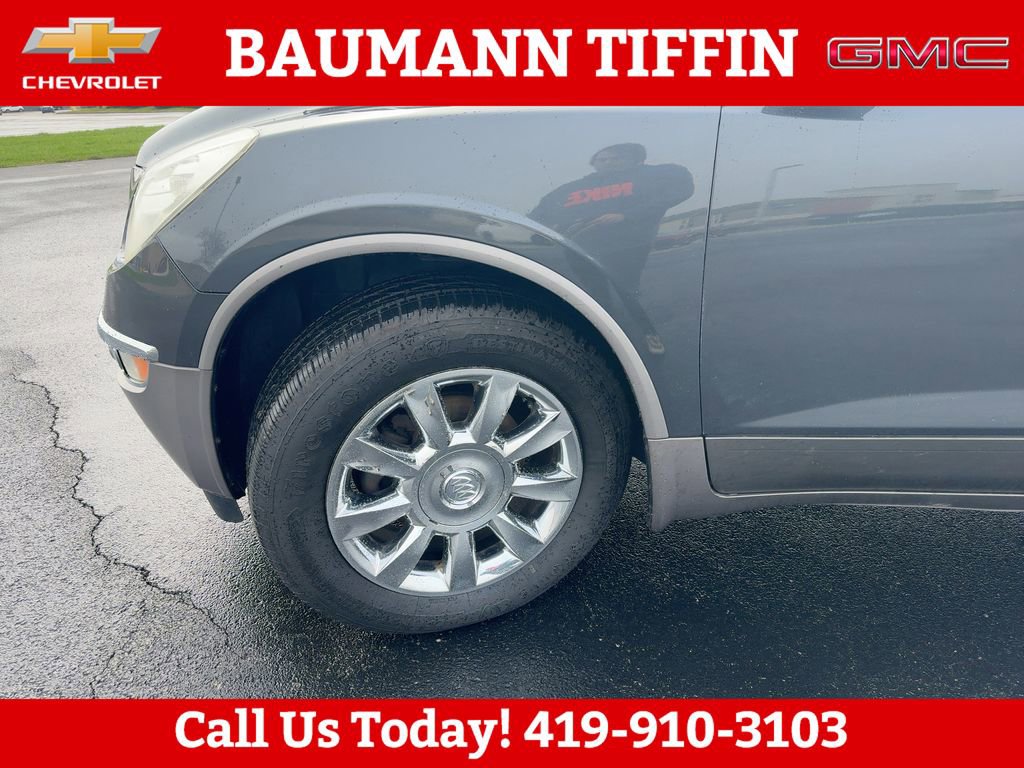 Used 2011 Buick Enclave CXL FWD image 24