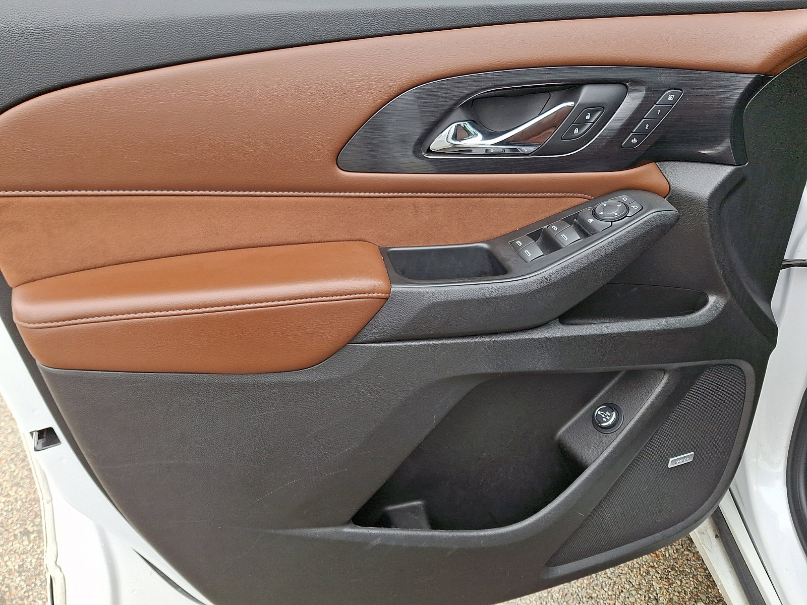 Used 2018 Chevrolet Traverse High Country image 13