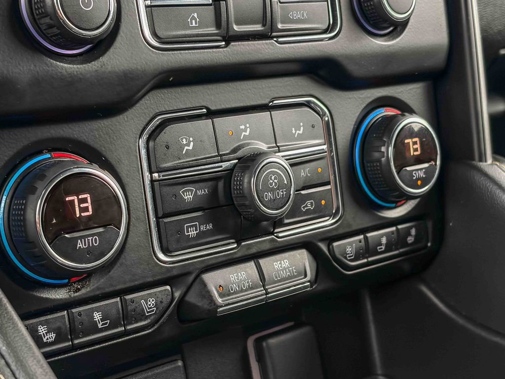 Used 2021 Chevrolet Tahoe Premier w/ Premium Package image 28