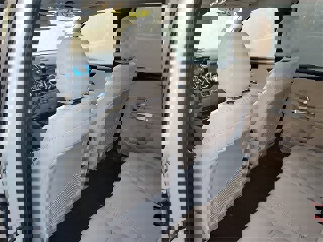 Used 2021 Mercedes-Benz GLB 250 4MATIC image 11