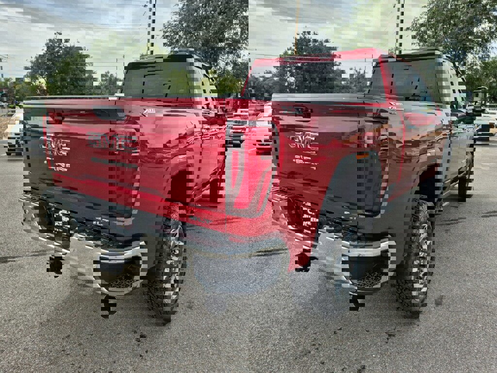 New 2026 GMC Sierra 3500 SLT image 5