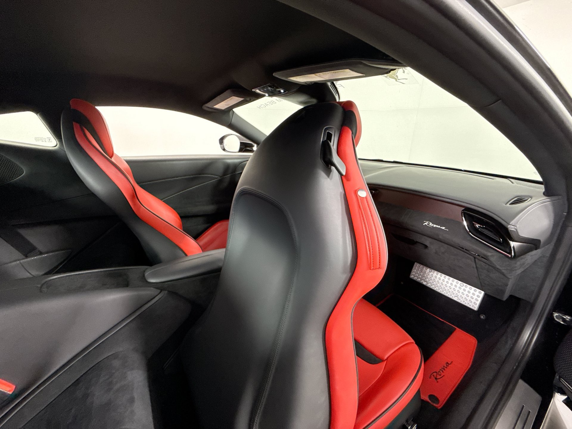Certified 2022 Ferrari Roma RWD image 24