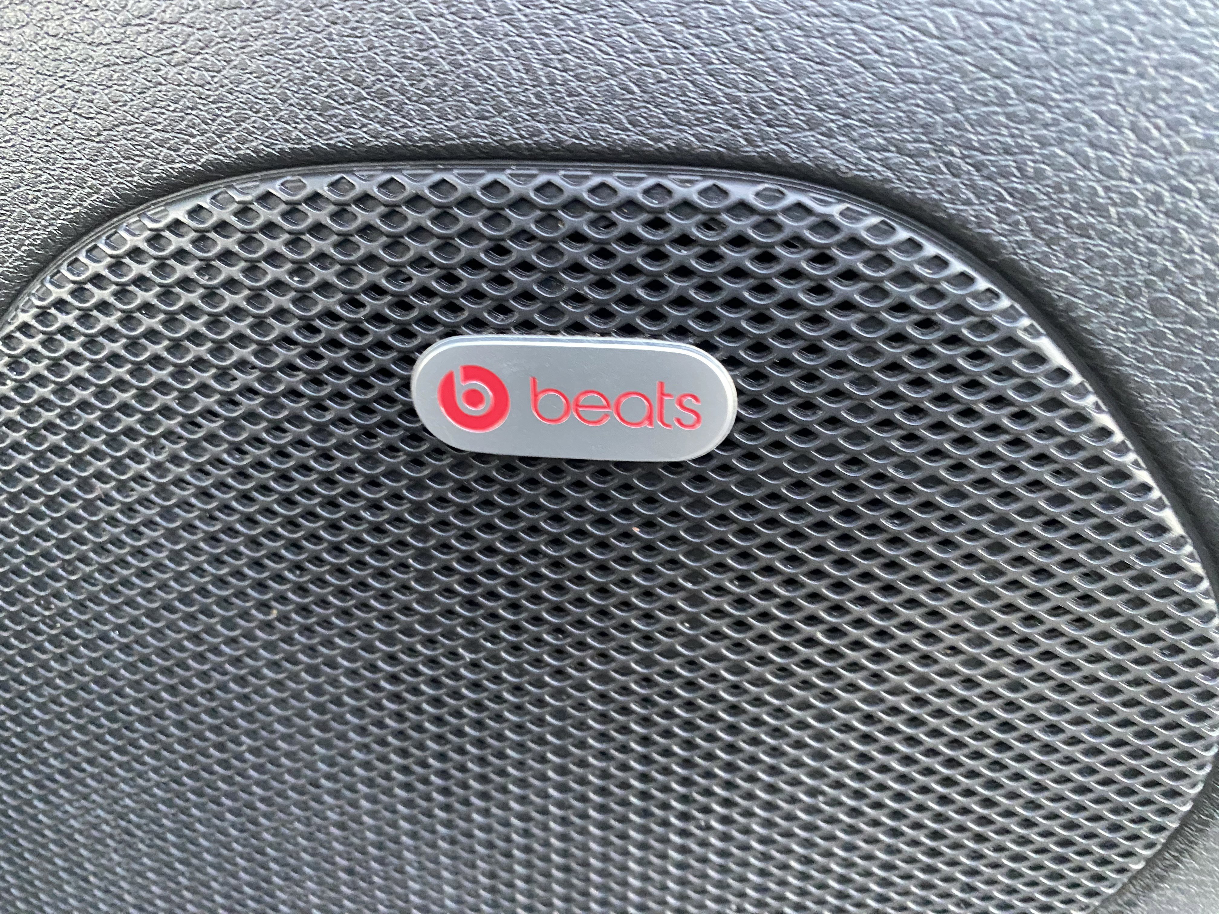 Used 2018 Dodge Durango SRT w/ Technology Group image 27