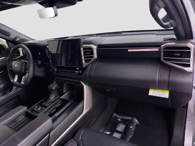 New 2026 Toyota Sequoia Platinum w/ TRD Off-Road Package AWD/4WD image 30