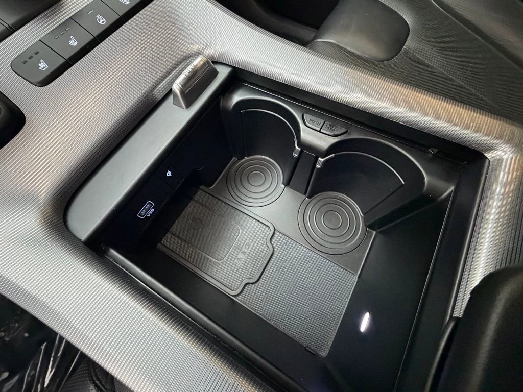 Used 2023 Hyundai Palisade Calligraphy w/ Cargo Package image 19