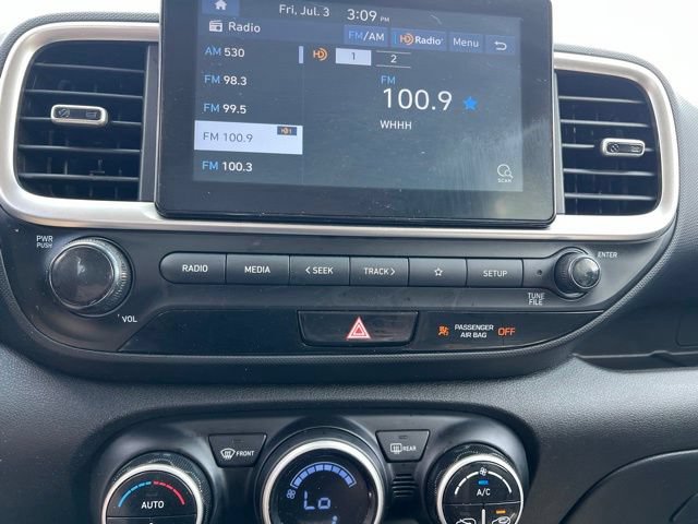 Used 2020 Hyundai Venue SEL w/ Convenience Package FWD image 19
