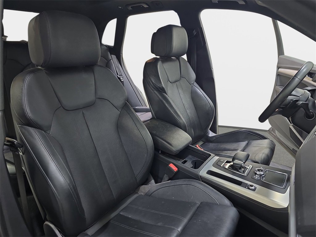 Used 2018 Audi SQ5 Prestige w/ Prestige Package image 12