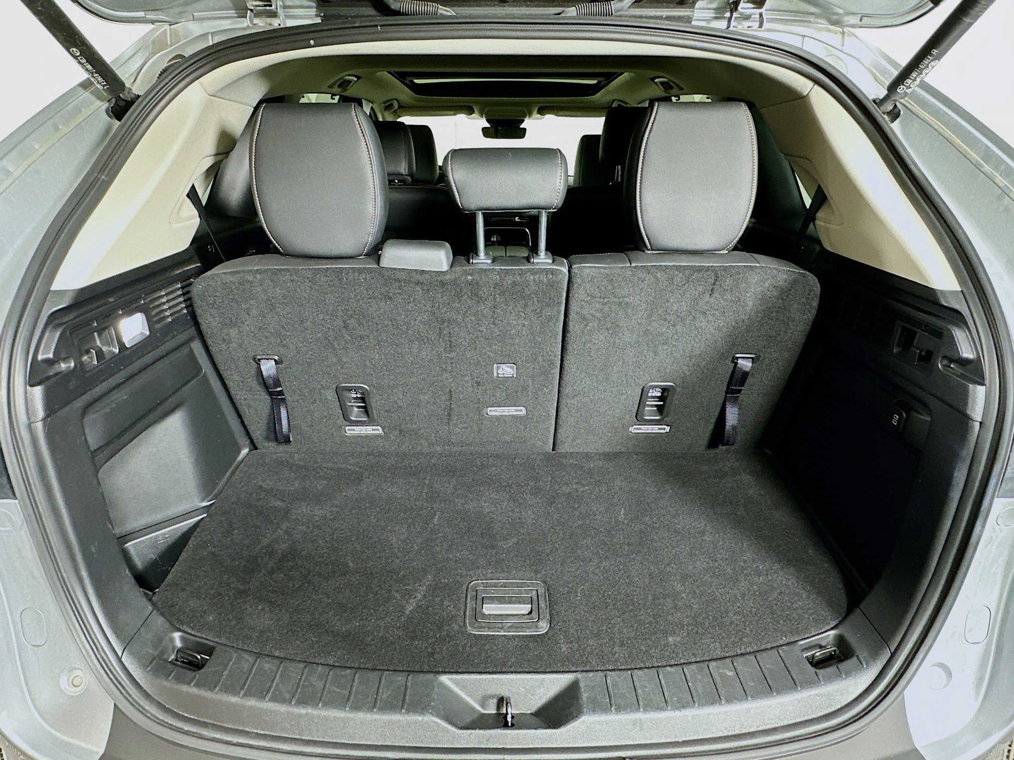 Used 2025 MAZDA CX-90 3.3 Turbo w/ Premium Sport Pkg image 31