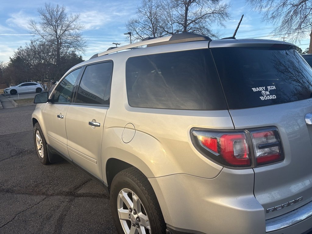 Used 2016 GMC Acadia SLE image 6