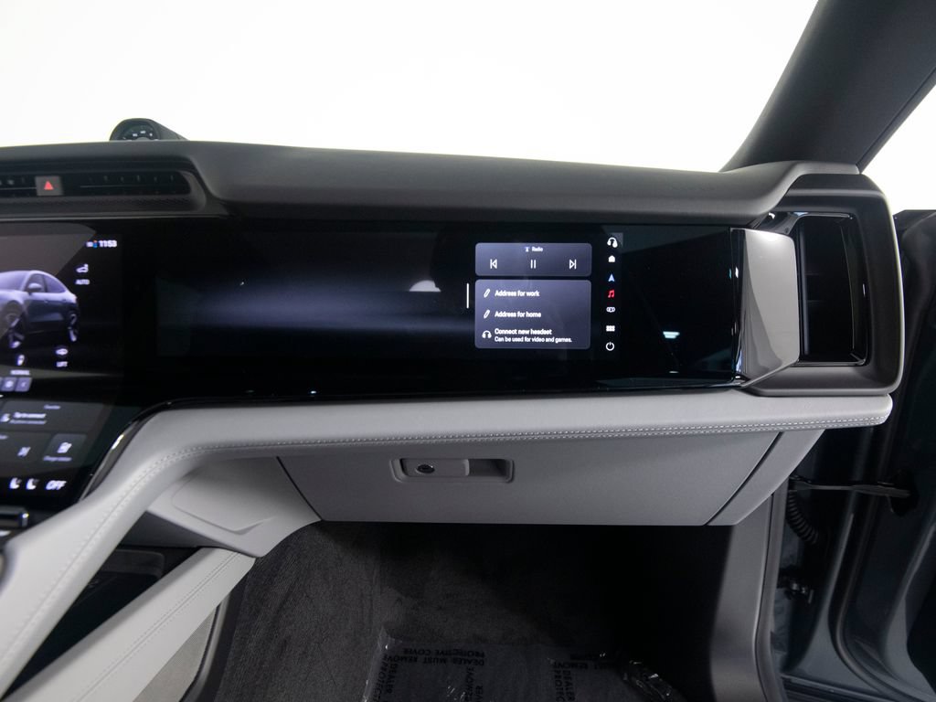 New 2026 Porsche Cayenne Electric Coupe AWD/4WD image 35