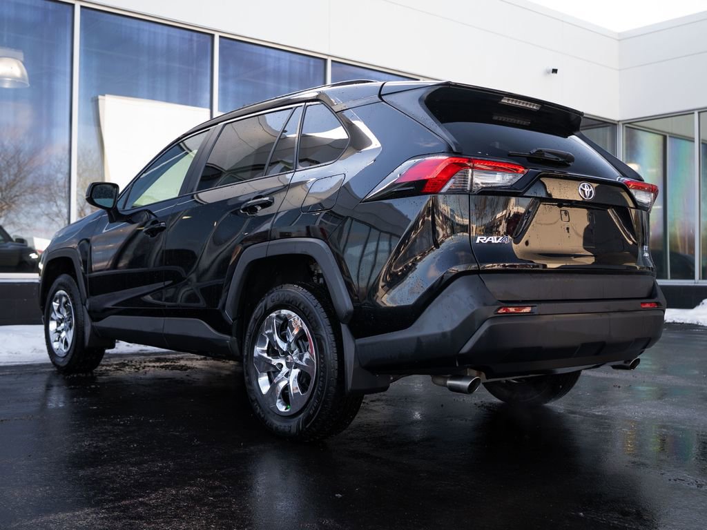 Used 2020 Toyota RAV4 LE w/ All Weather Liner Package image 4