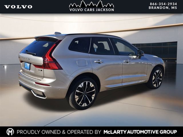 New 2026 Volvo XC60 B5 Plus w/ Protection Package Premier image 4