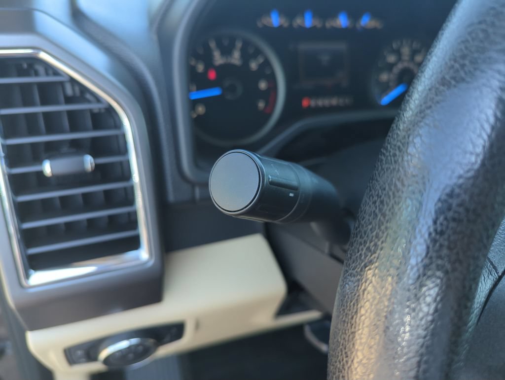 Used 2015 Ford F150 XLT w/ Equipment Group 302A Luxury RWD image 20
