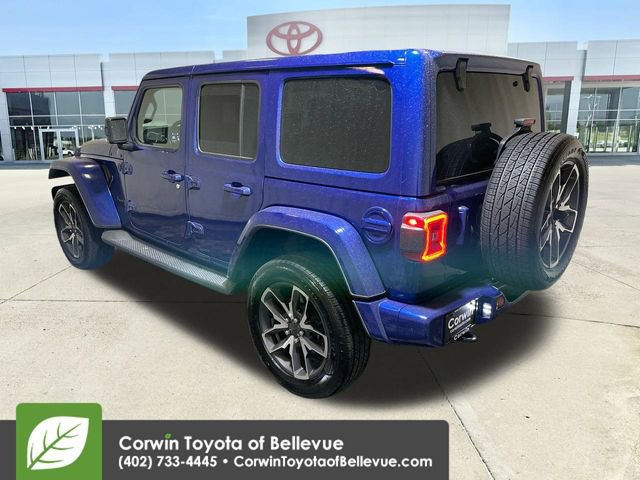 Used 2020 Jeep Wrangler Unlimited Sahara image 6