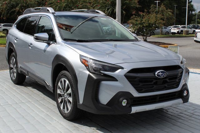 New 2025 Subaru Outback Touring XT image 4