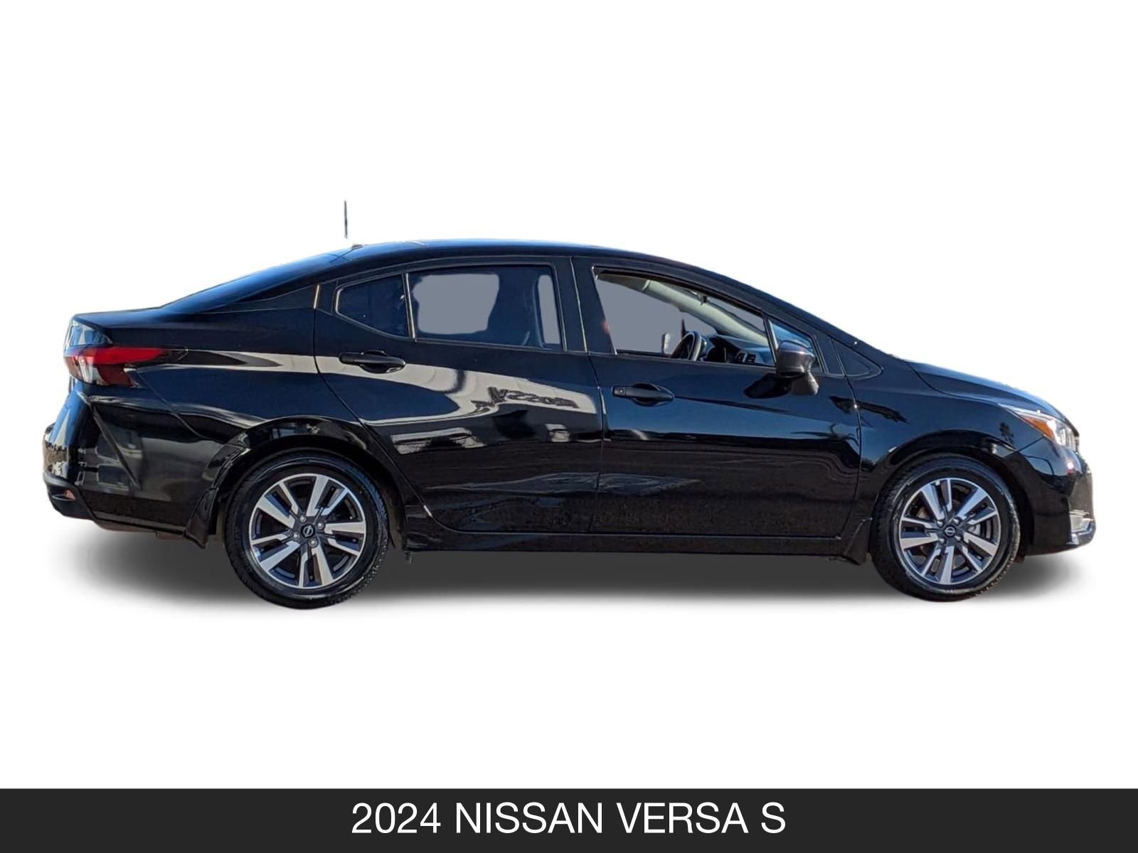 Used 2024 Nissan Versa S w/ S Plus Package image 7