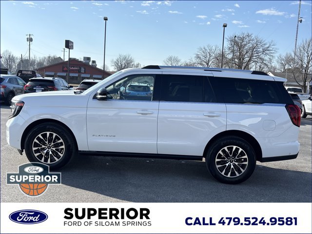 Used 2025 Ford Expedition Platinum image 14