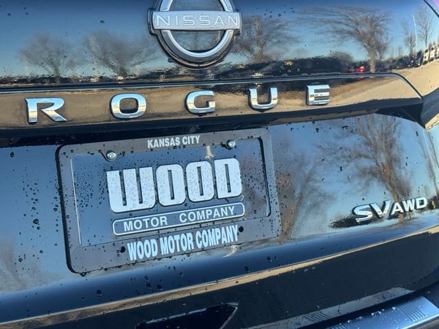Used 2022 Nissan Rogue SV w/ SV Premium Package image 44