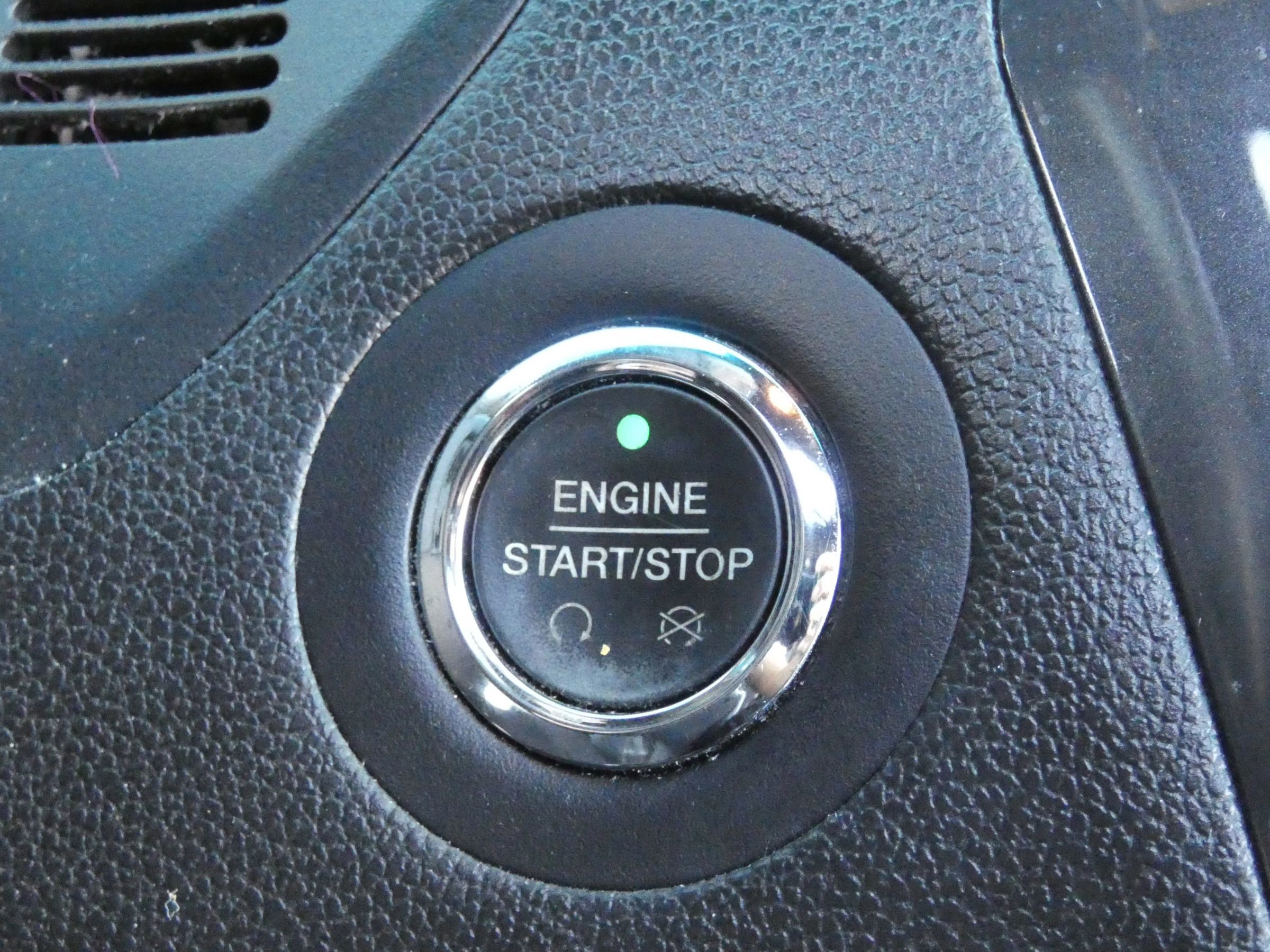 Used 2017 Ford Explorer XLT w/ Equipment Group 202A image 58