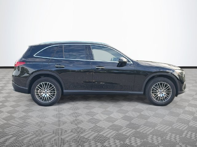 Certified 2026 Mercedes-Benz GLC 300 4MATIC image 8