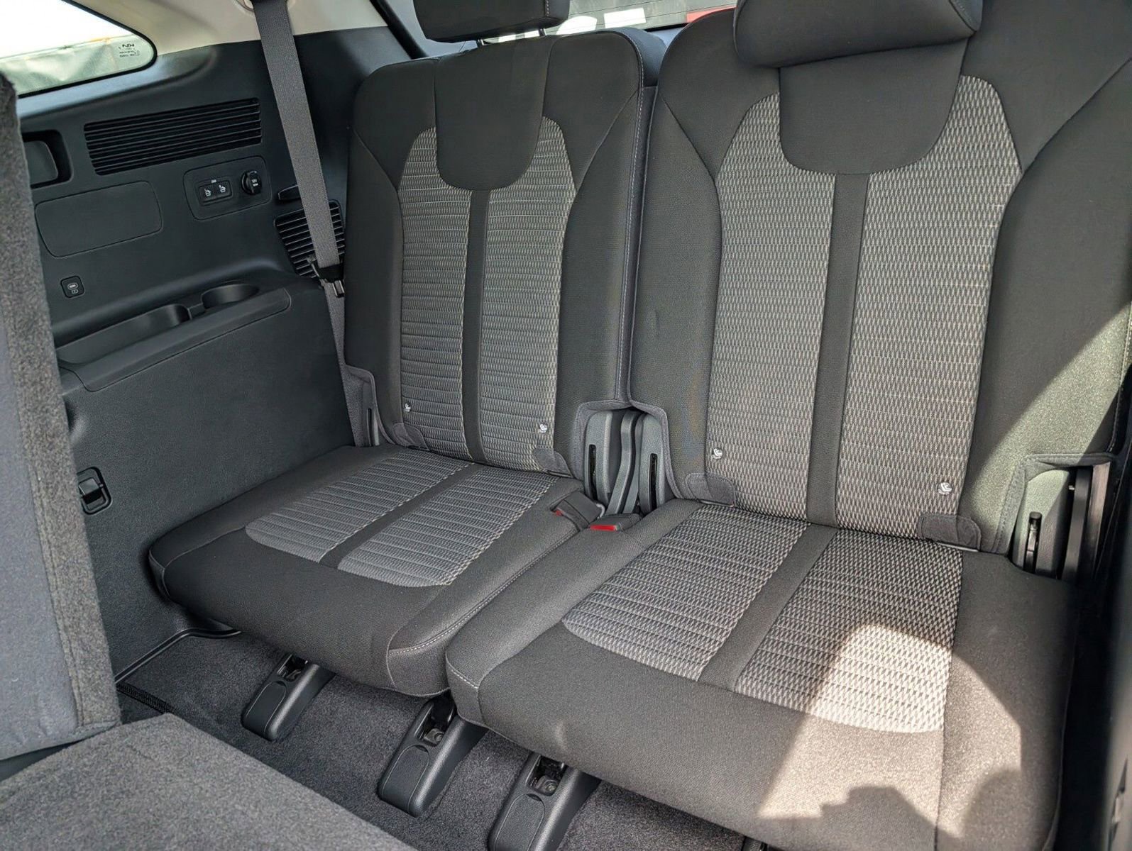 New 2026 Kia Sorento LX image 25