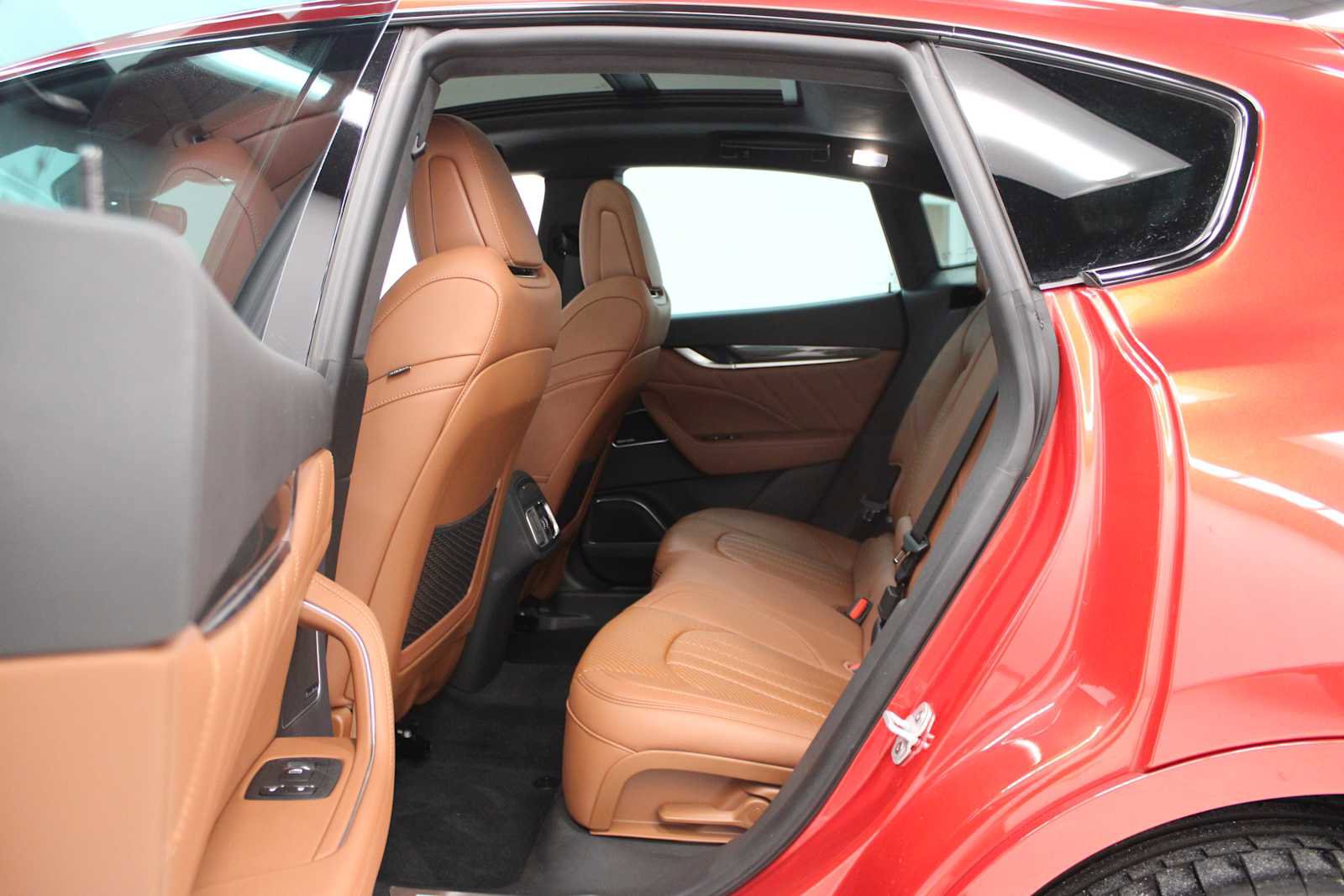 Used 2022 Maserati Levante Modena S image 74