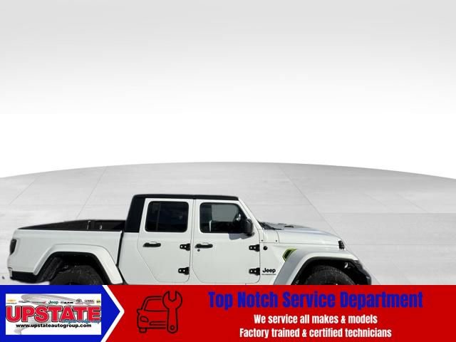 Used 2022 Jeep Gladiator Sport image 14