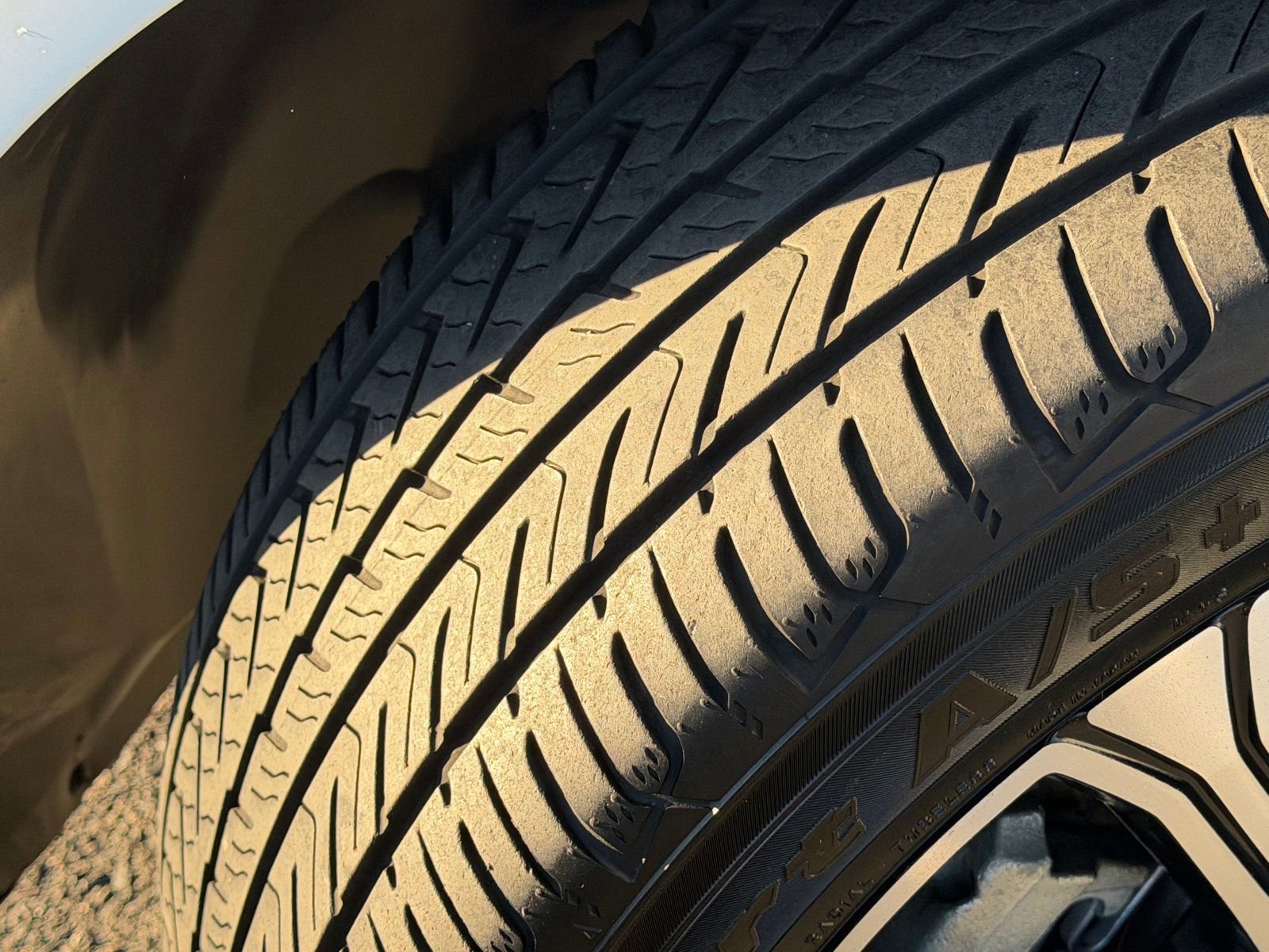 Used 2020 Volvo XC60 T5 Inscription w/ Protection Package Premier image 18