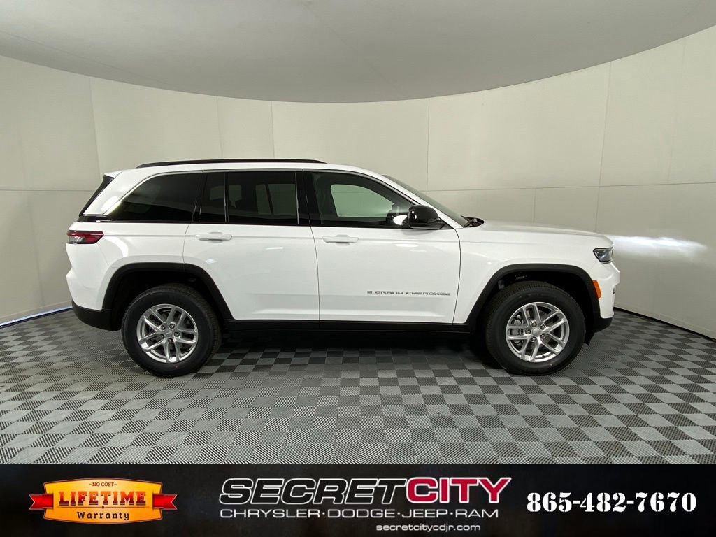 New 2026 Jeep Grand Cherokee Laredo X image 8