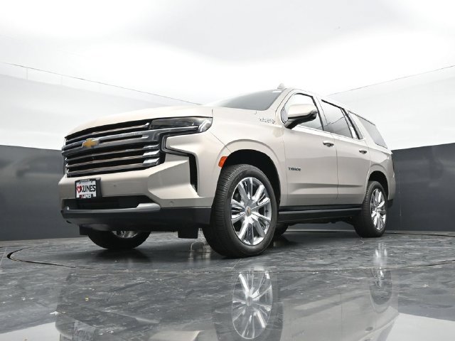 Used 2021 Chevrolet Tahoe High Country w/ Premium Package AWD/4WD image 62