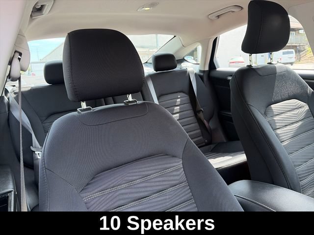 Used 2016 Ford Fusion SE FWD image 15