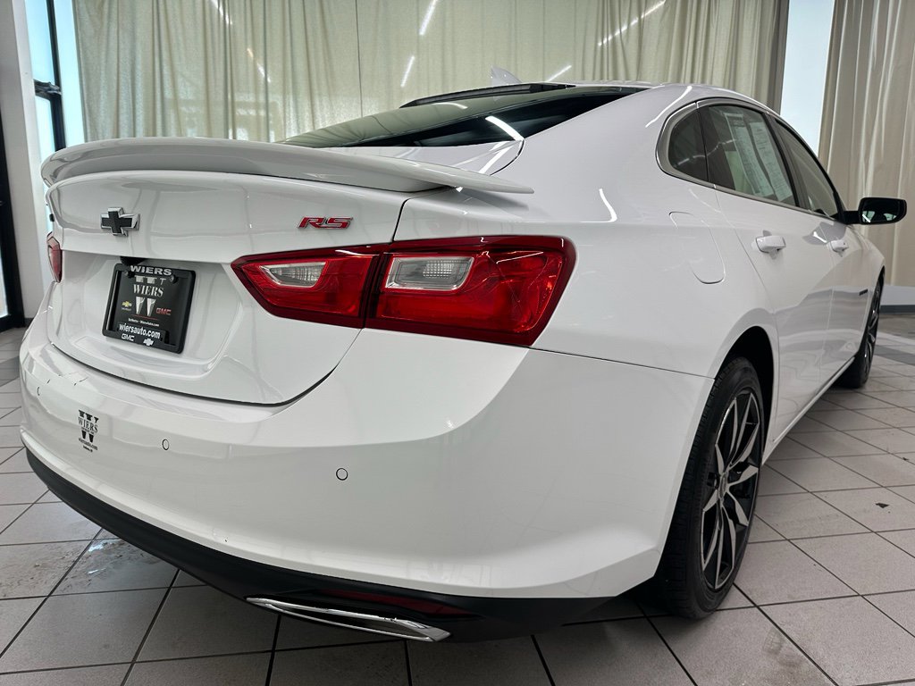 Used 2024 Chevrolet Malibu RS w/ LPO, Floor Liner Package image 5
