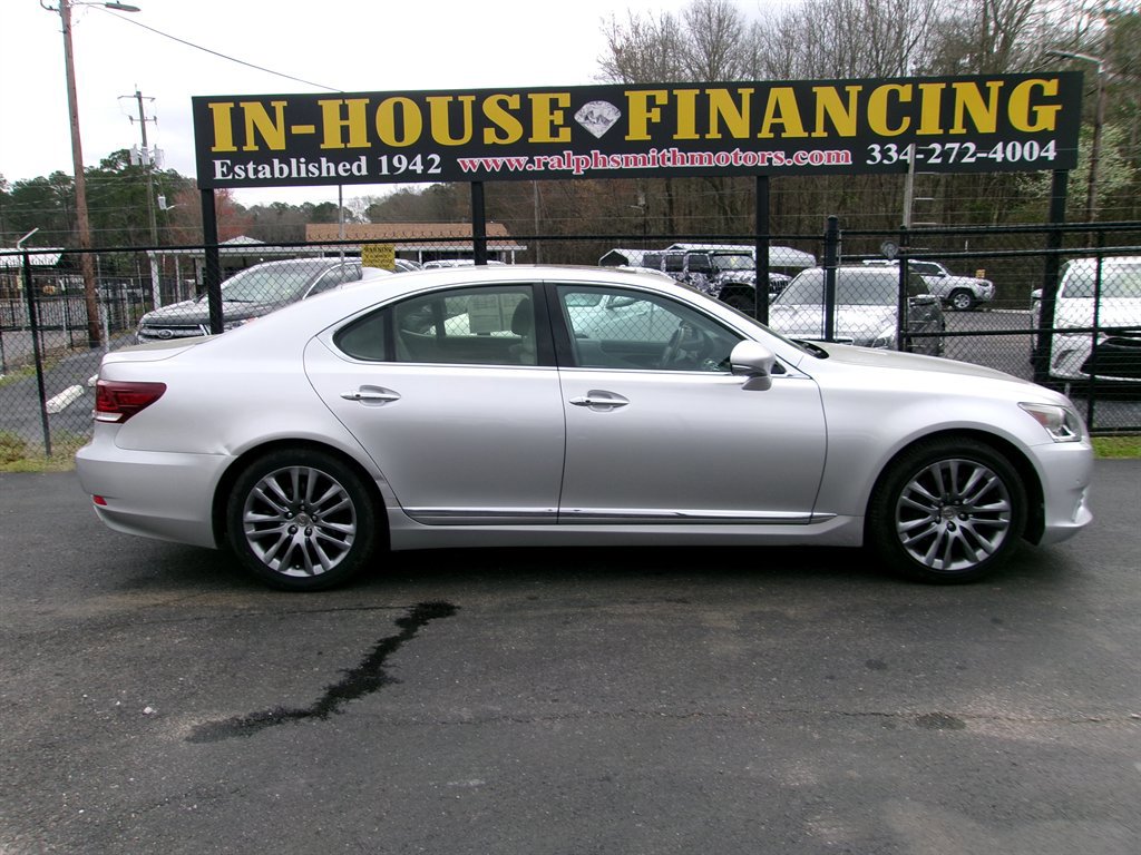 Used 2016 Lexus LS 460 w/ Comfort Package image 7