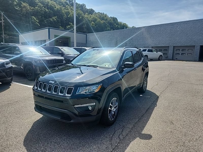 Used 2020 Jeep Compass Latitude AWD/4WD image 3